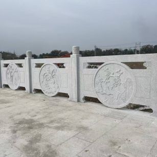 合肥芝麻白河道栏杆 石材栏杆