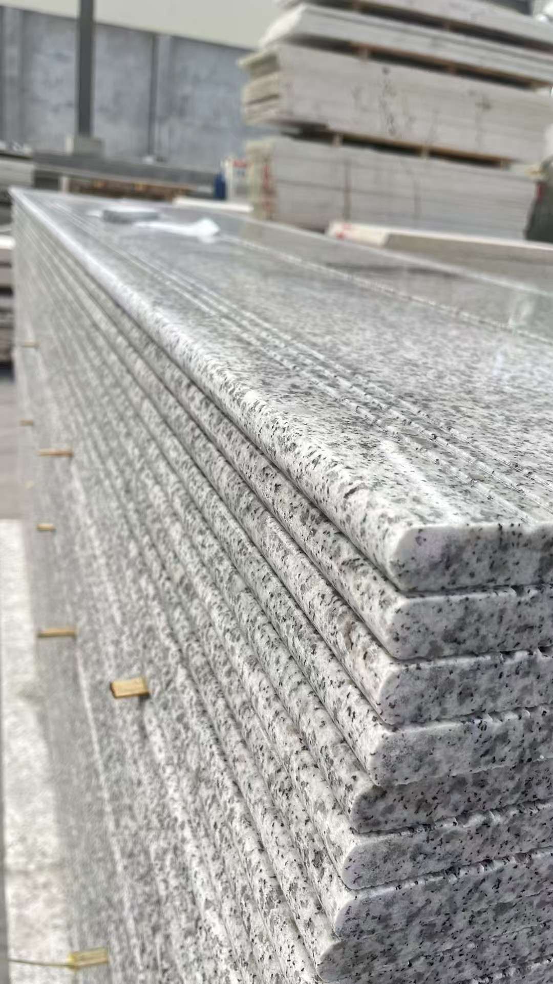 合肥芝麻白楼梯踏步 花岗岩楼梯板材